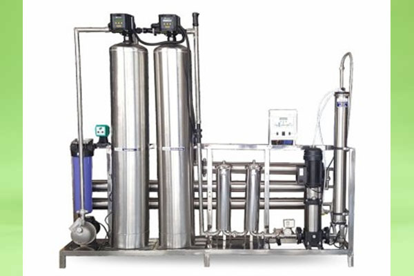 250 LPH Commercial RO Systems are a complete water treatment solution for commercial businesses